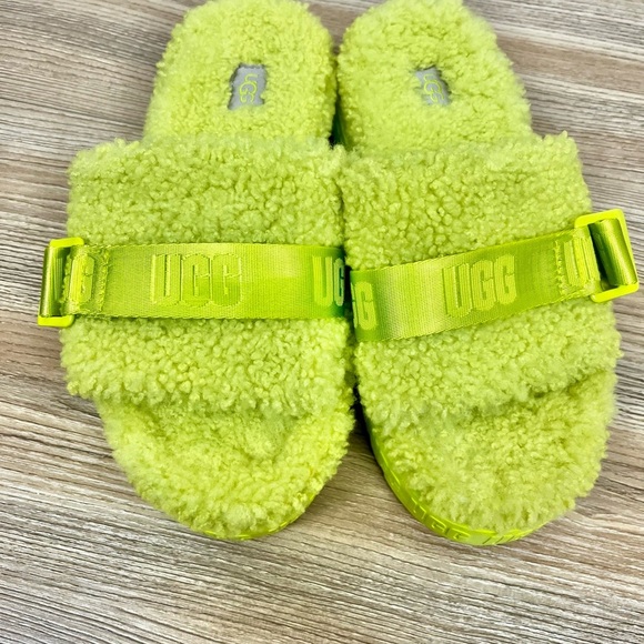 Ugg Fluffita in Key Lime Size 8 Women’s - Picture 7 of 10
